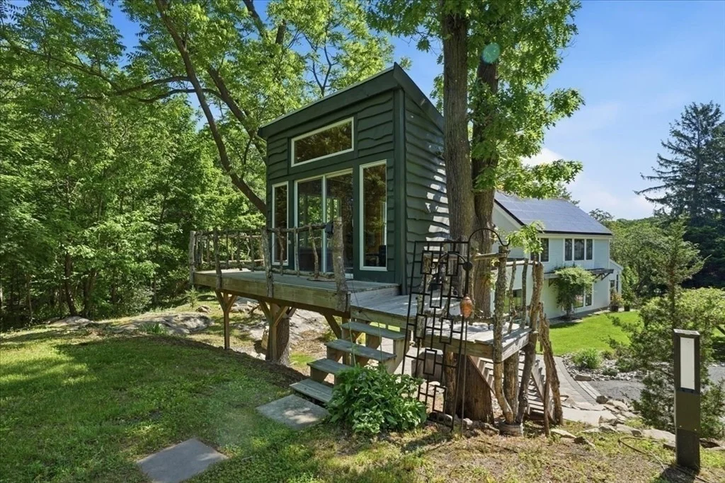 Photo of 108 Kilby St