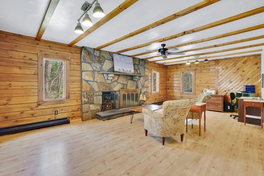 Photo of 182 Cutler Rd