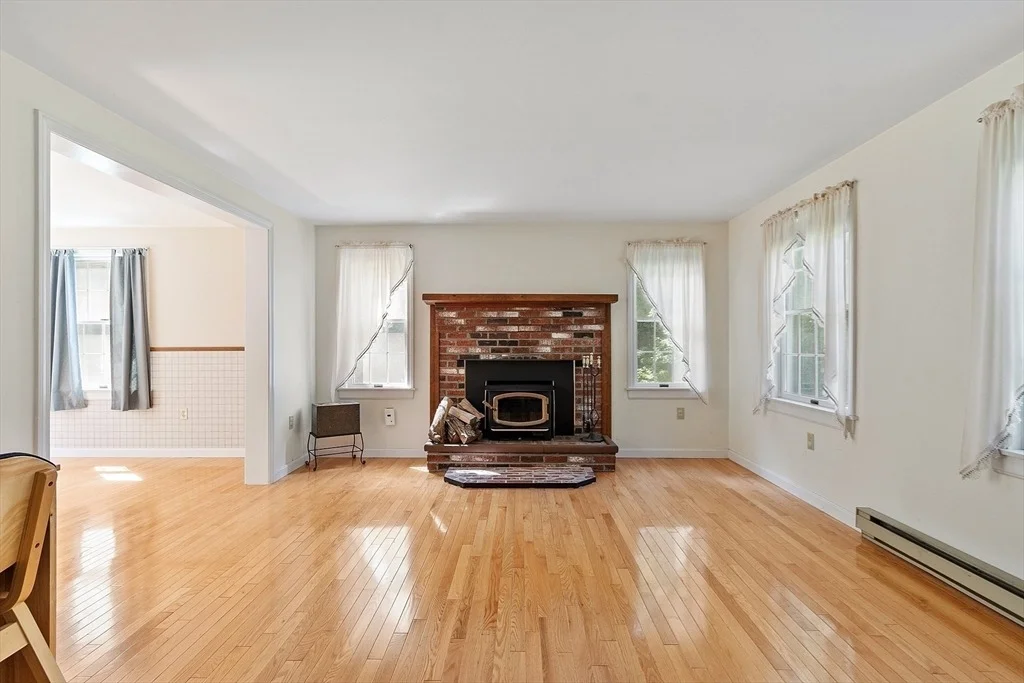 Photo of 116 Maple St