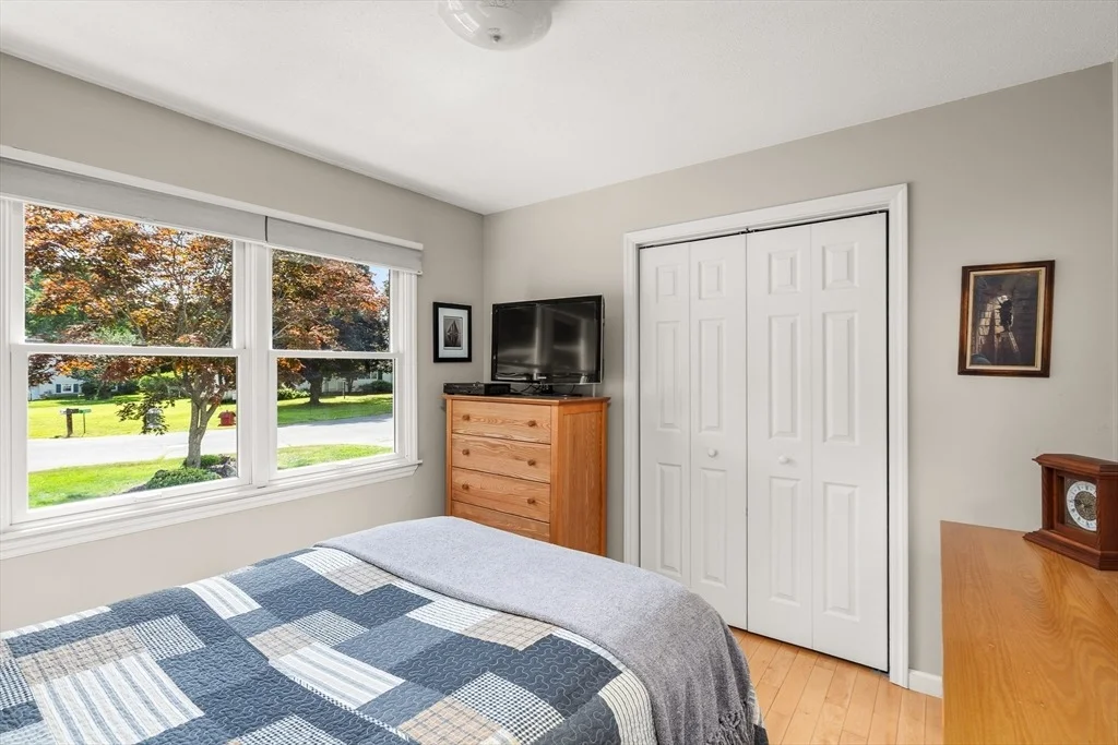 Photo of 6 Russell Ln