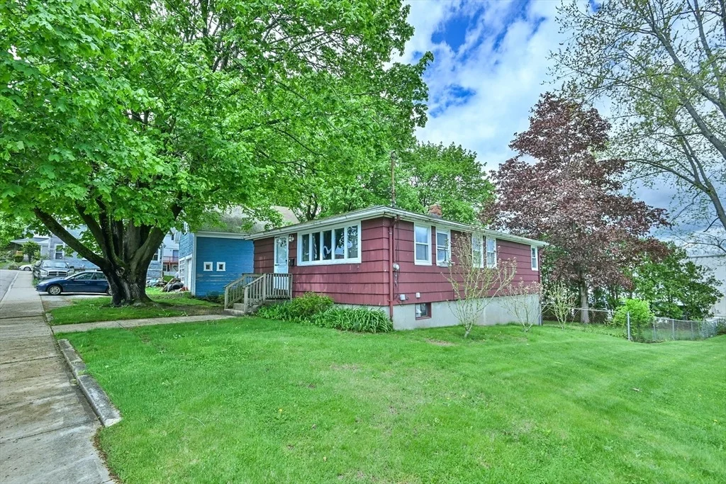 Photo of 4 Elm St