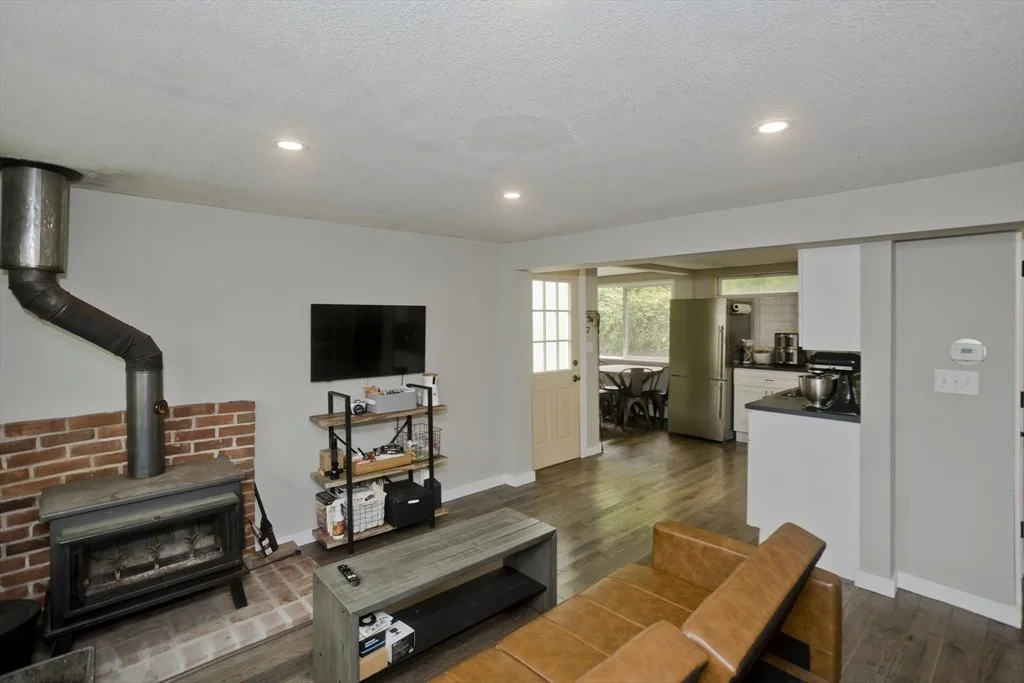 Photo of 455 Williamsburg Road
