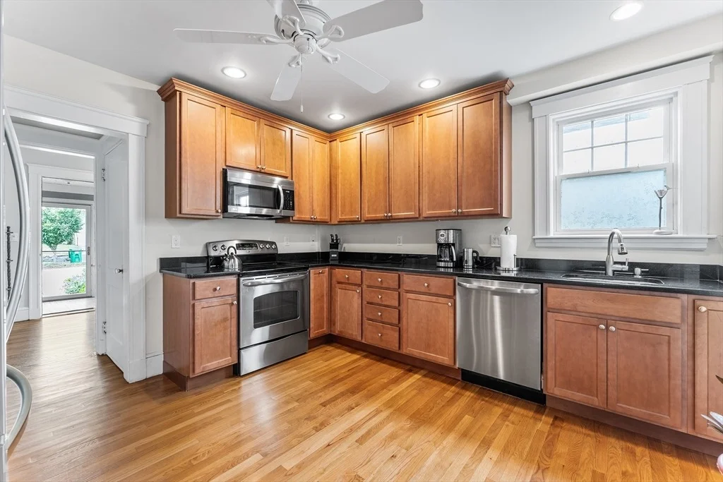 Photo of 154 Cherry St