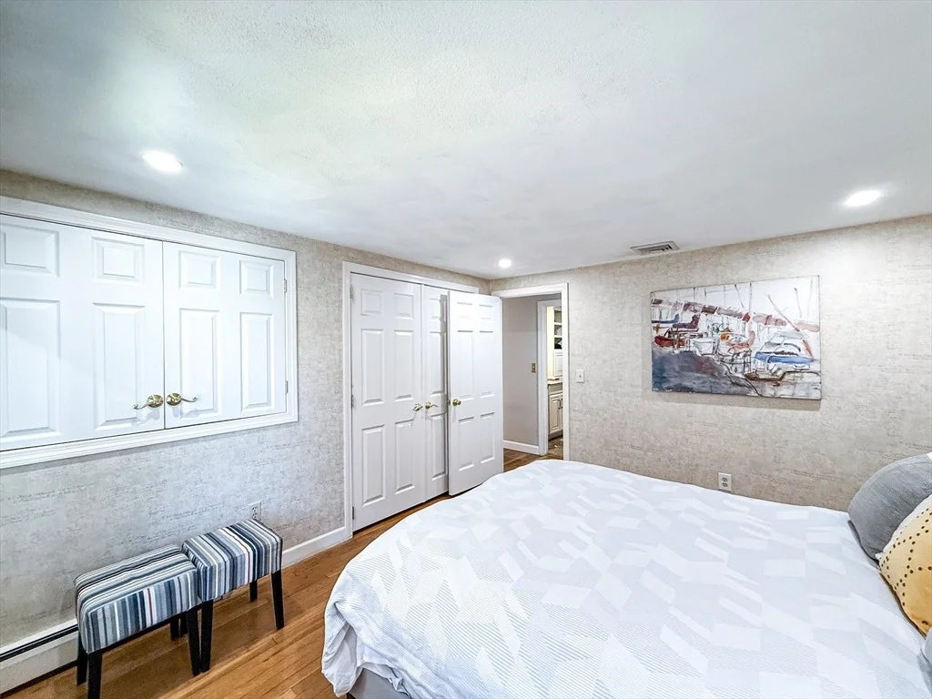 Photo of 17 Robin Rd