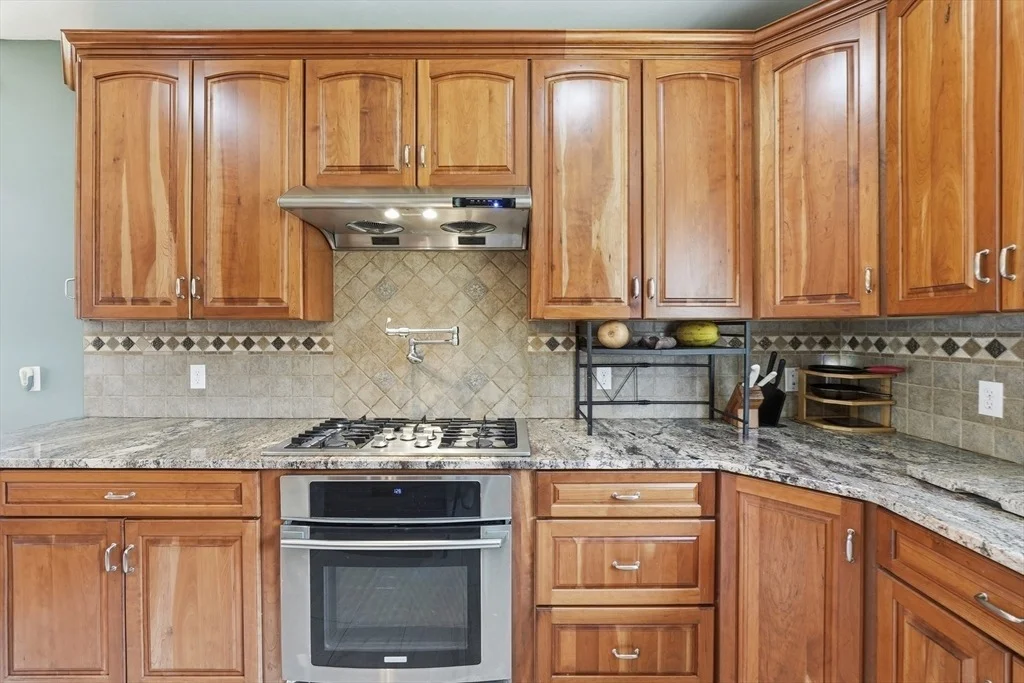 Photo of 269 Harvard Rd
