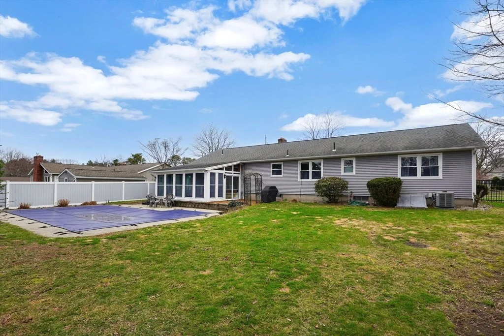 Photo of 135 Nutmeg Cir
