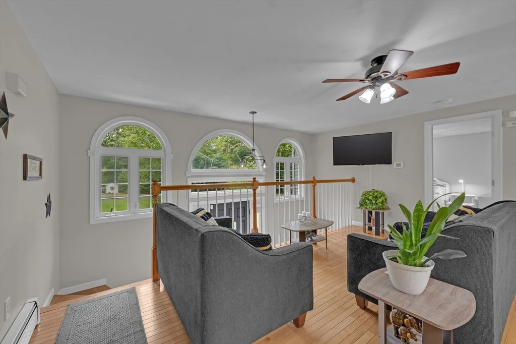 Photo of 3 Laurel St