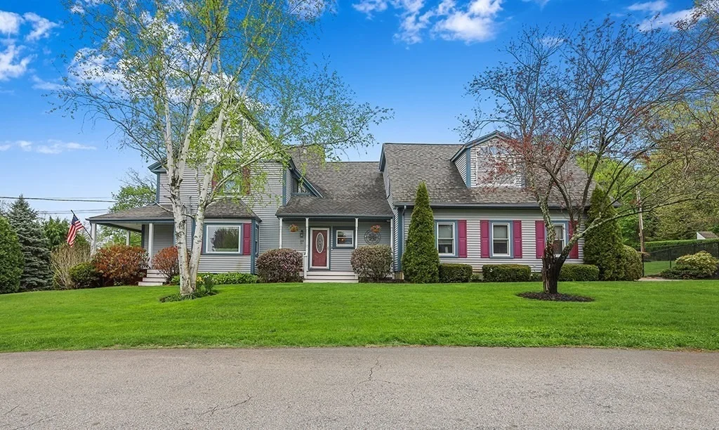 Photo of 20 Maple Ave