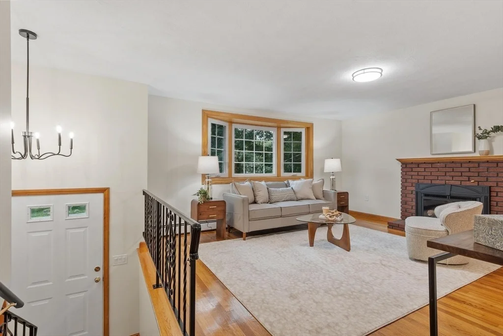 Photo of 156 Mill St