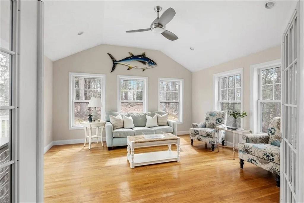 Photo of 233 Ward Street