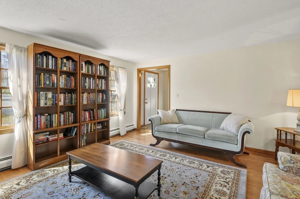 Photo of 112 Surrey Lane