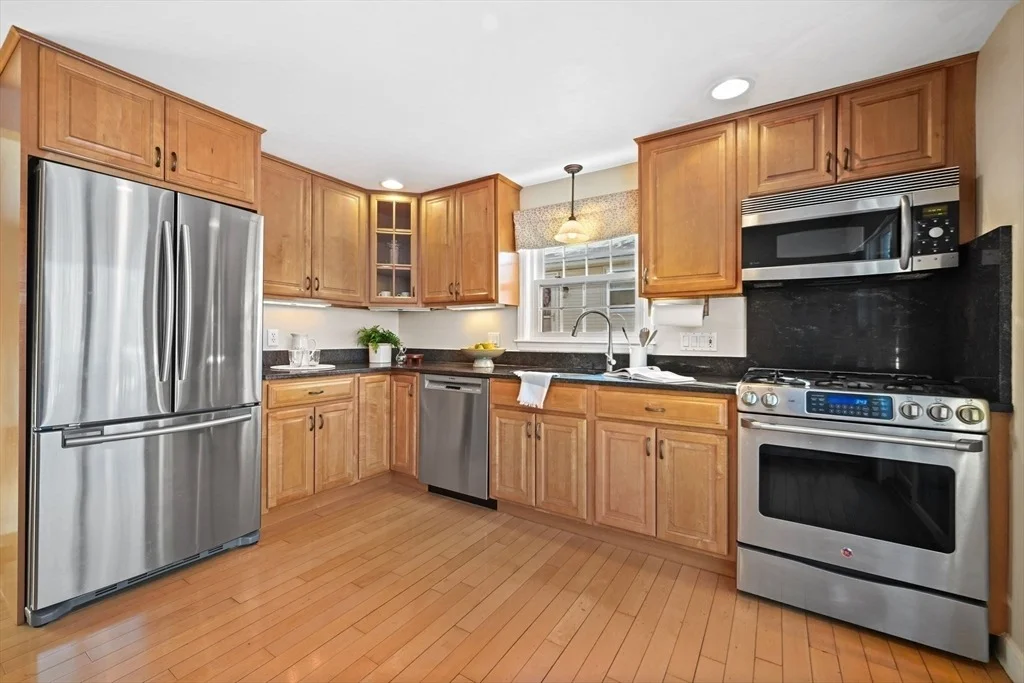 Photo of 48 Grapevine Ave