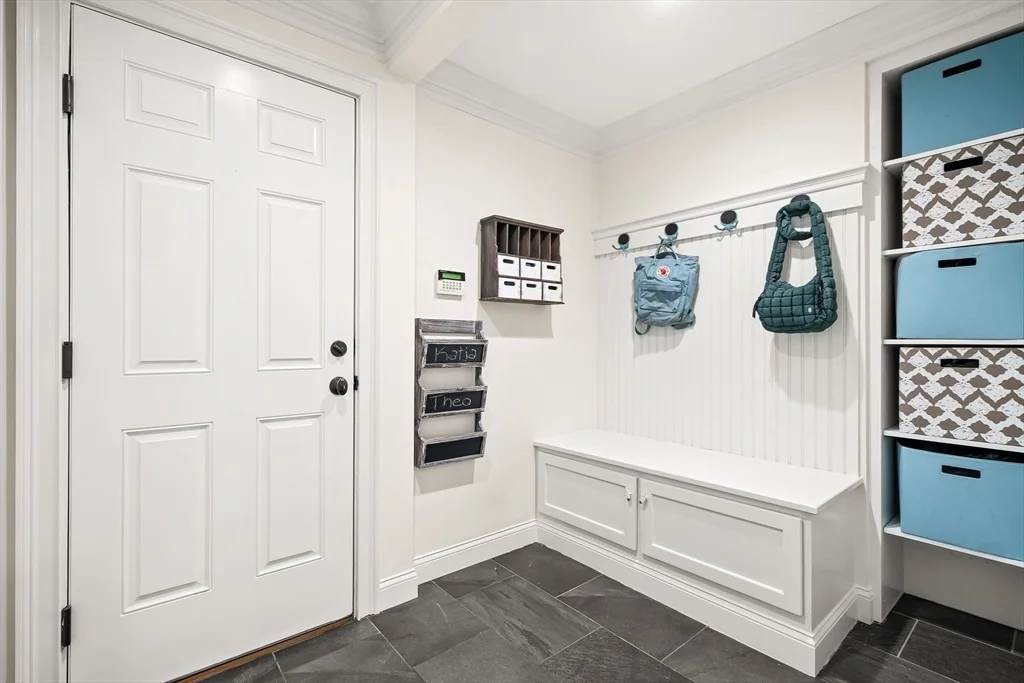 Photo of 10 Kirkland Circle