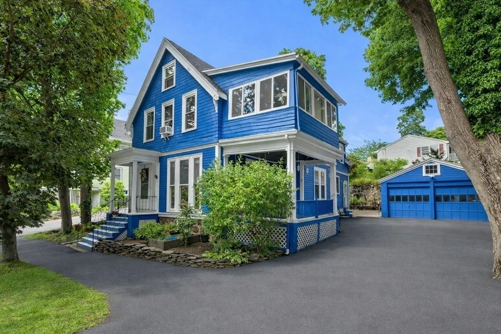 Photo of 9 Sheridan Road