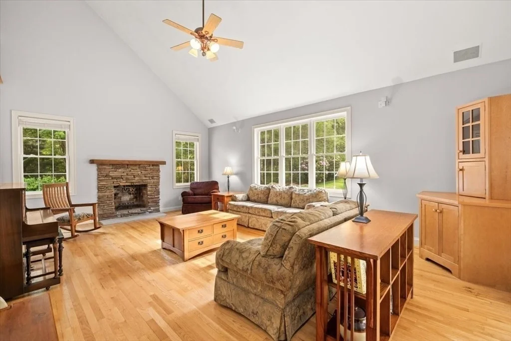 Photo of 118 Bay Rd