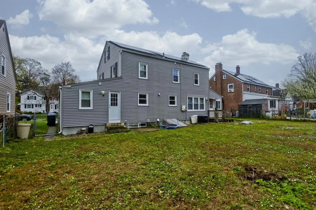 Photo of 174 Abbott St