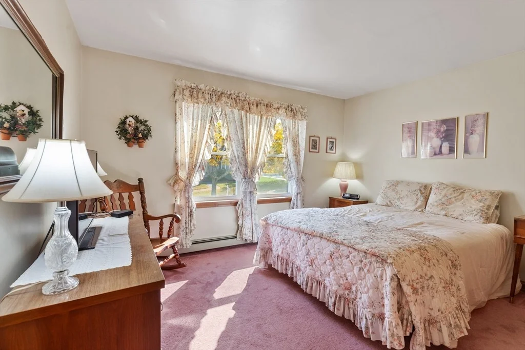 Photo of 17 Janet Lane
