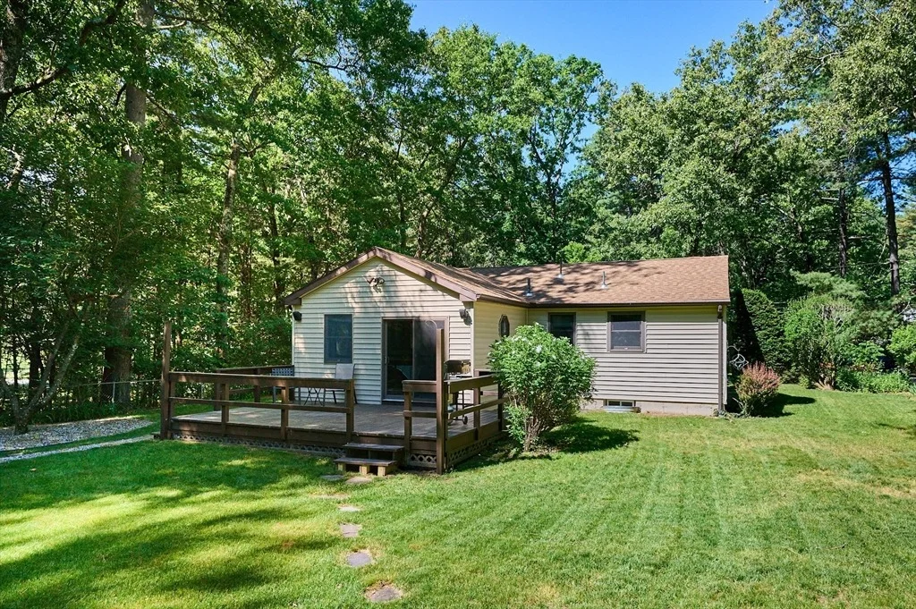 Photo of 20 Cook Rd