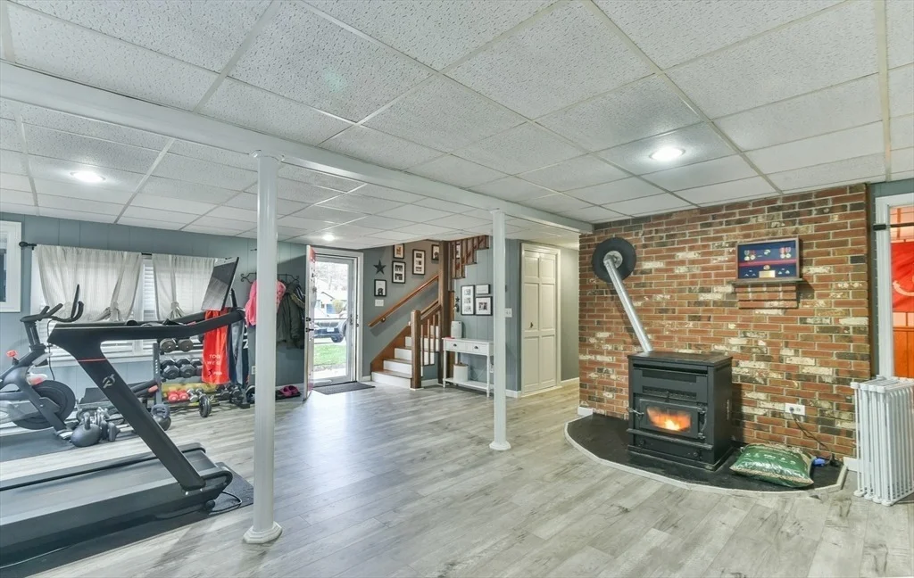 Photo of 120 Lakeside Ave
