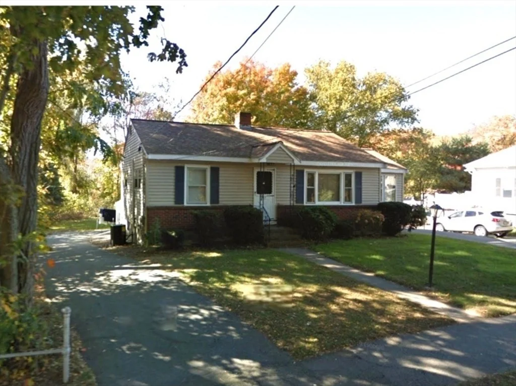 Photo of 347 Ash St