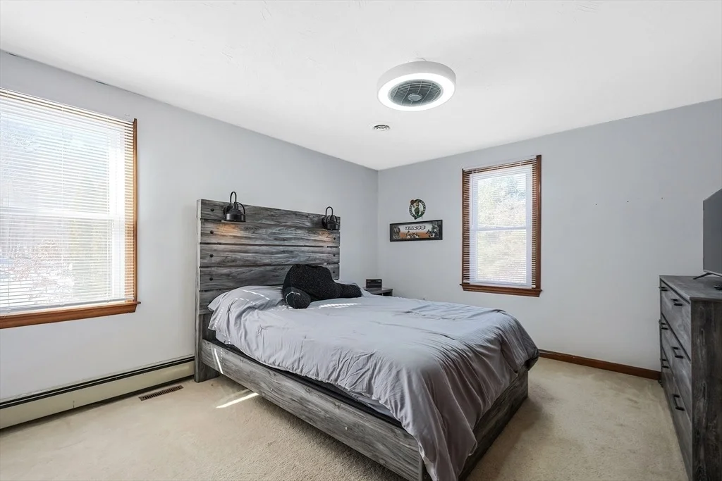 Photo of 10 Pond St
