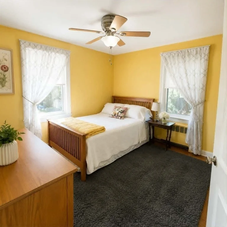Photo of 18 Hunnewell Rd