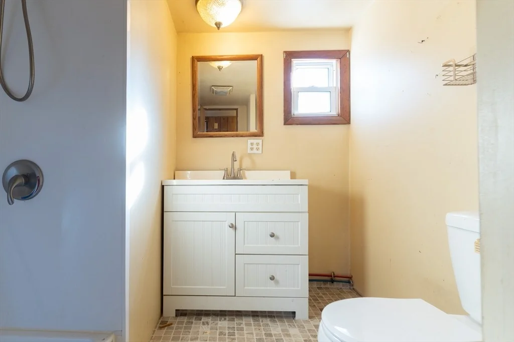 Photo of 238 Brookfield Road