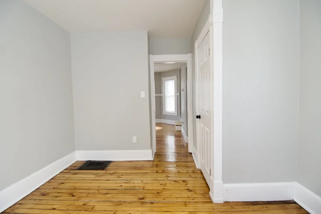 Photo of 104 Andrew St