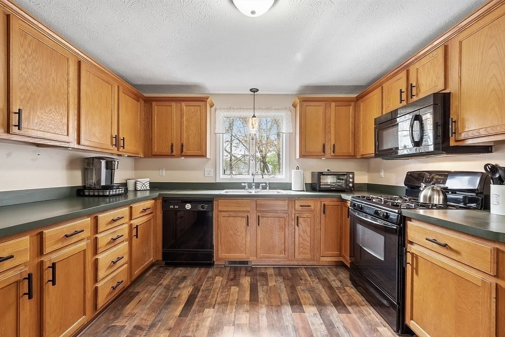 Photo of 2 Tedesco Rd