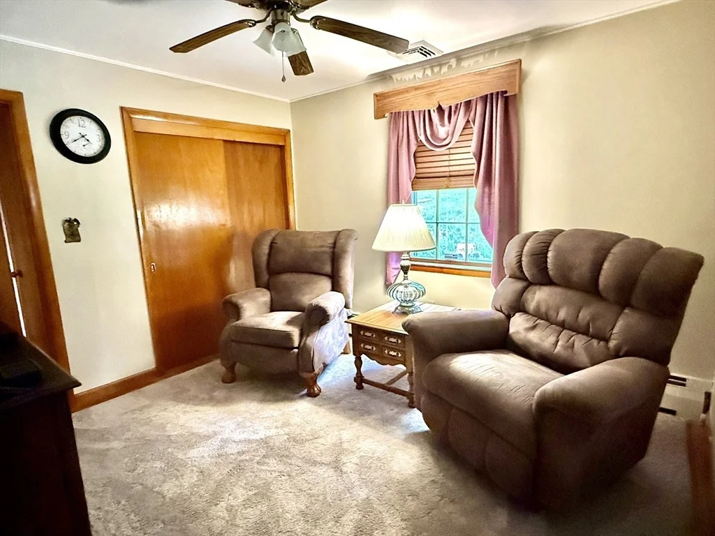 Photo of 81 Clinton Rd
