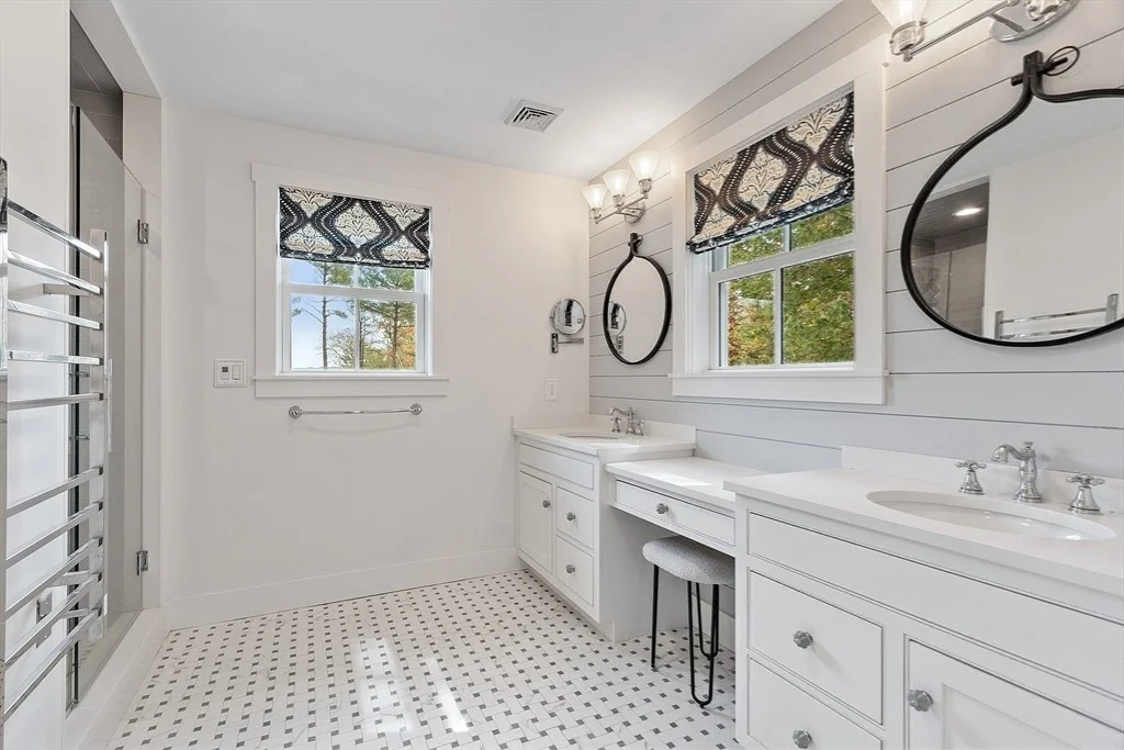 Photo of 124 Osgood Rd