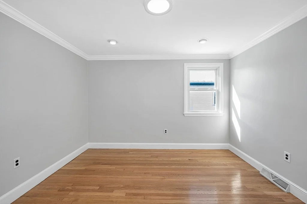 Photo of 101 Everett St