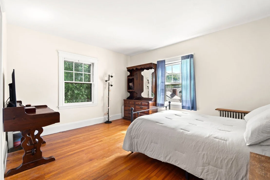 Photo of 28 Preston Beach Road