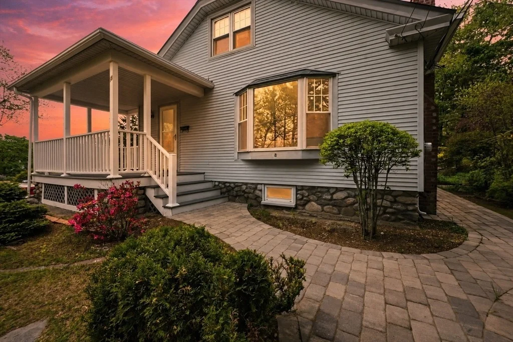 Photo of 18 Maple St