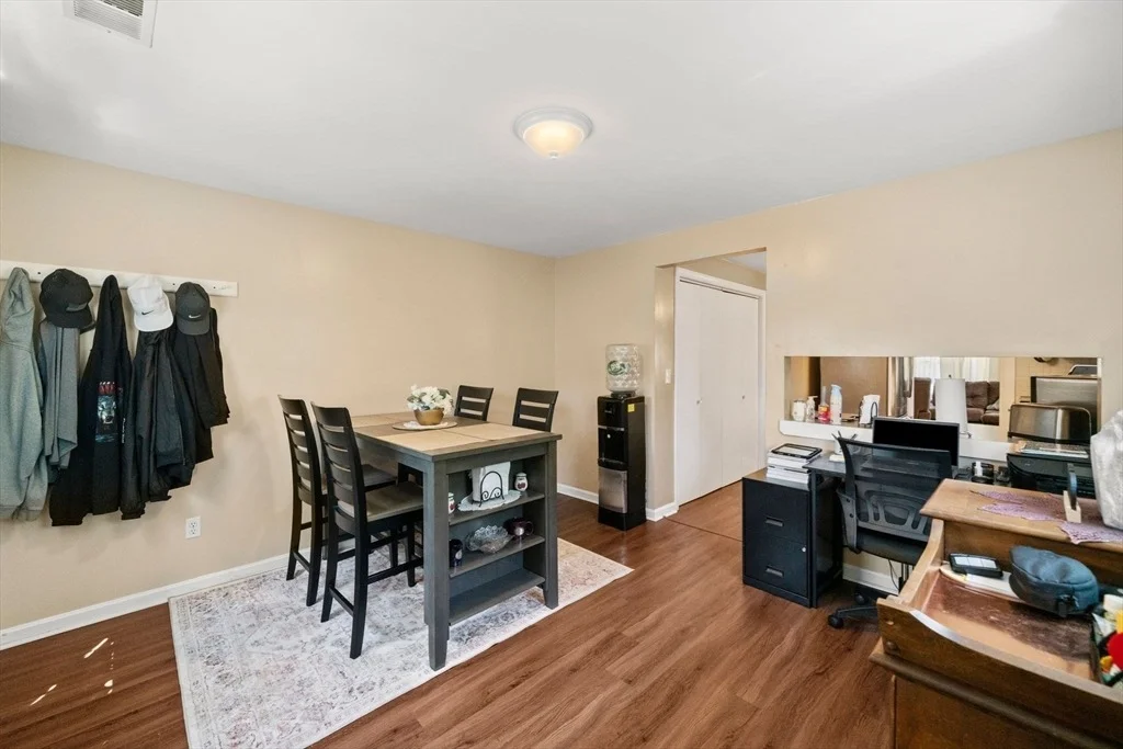 Photo of 434 Eldridge St.