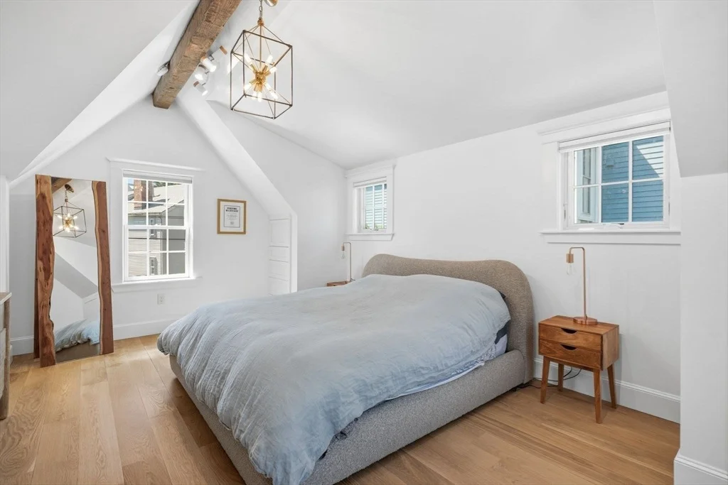 Photo of 31 Elm Street