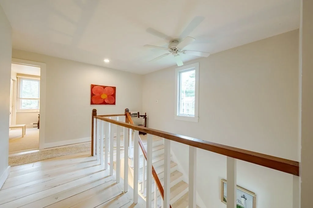Photo of 39 Rosewood Ln