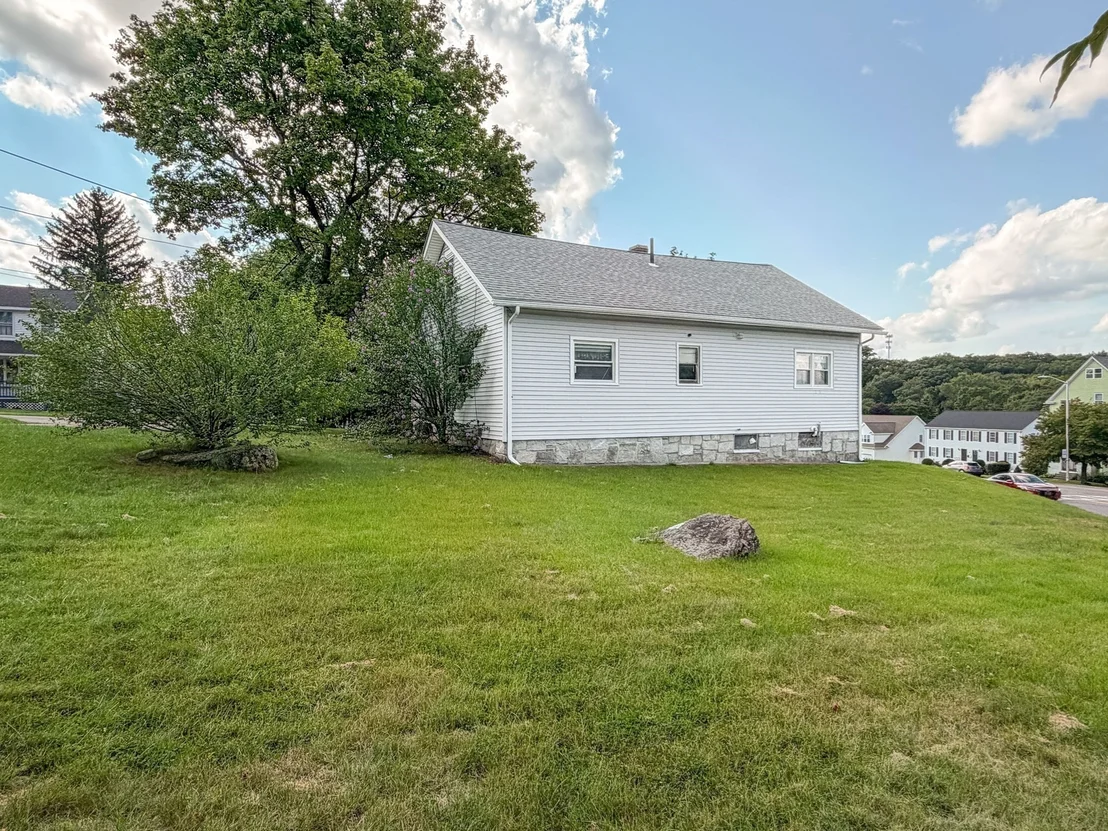 Photo of 434 Hamilton