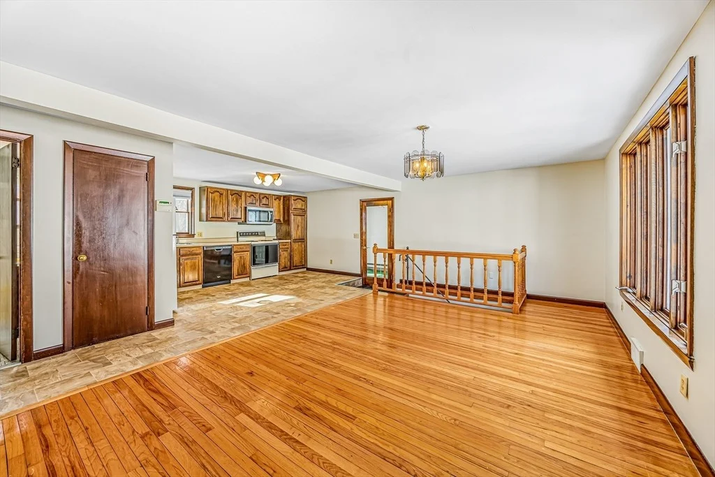 Photo of 35 Silvin Rd
