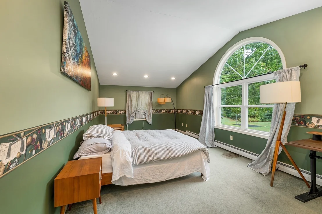 Photo of 10 Davis Road