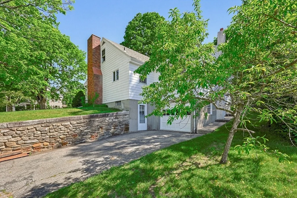 Photo of 24 Cherry St