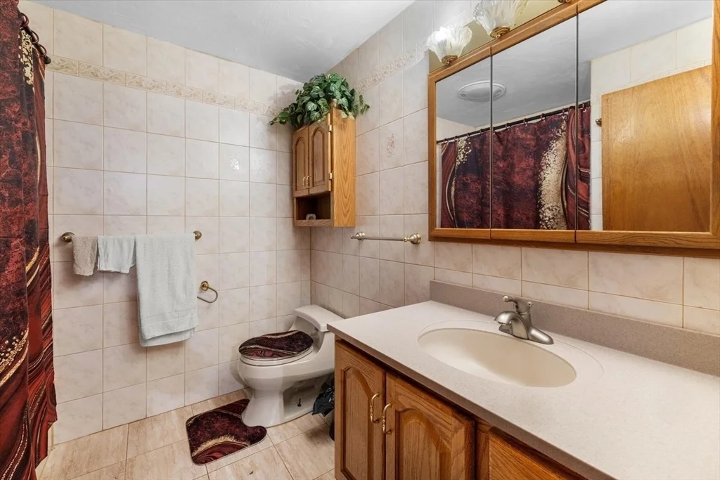 Photo of 4 Haddad Ave