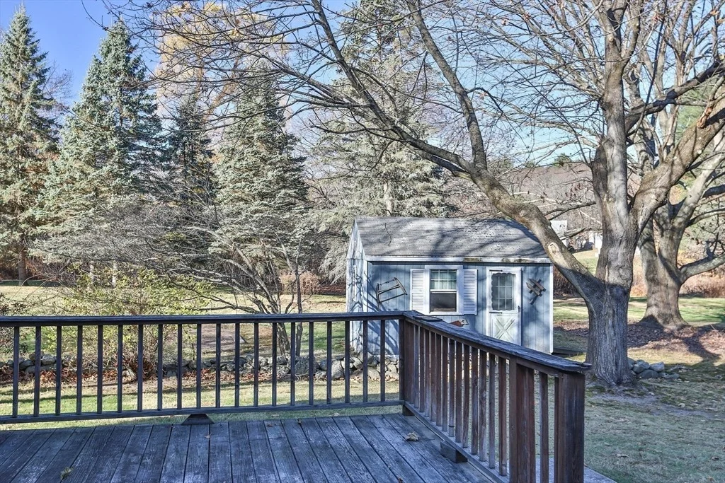 Photo of 13 Collins Dr