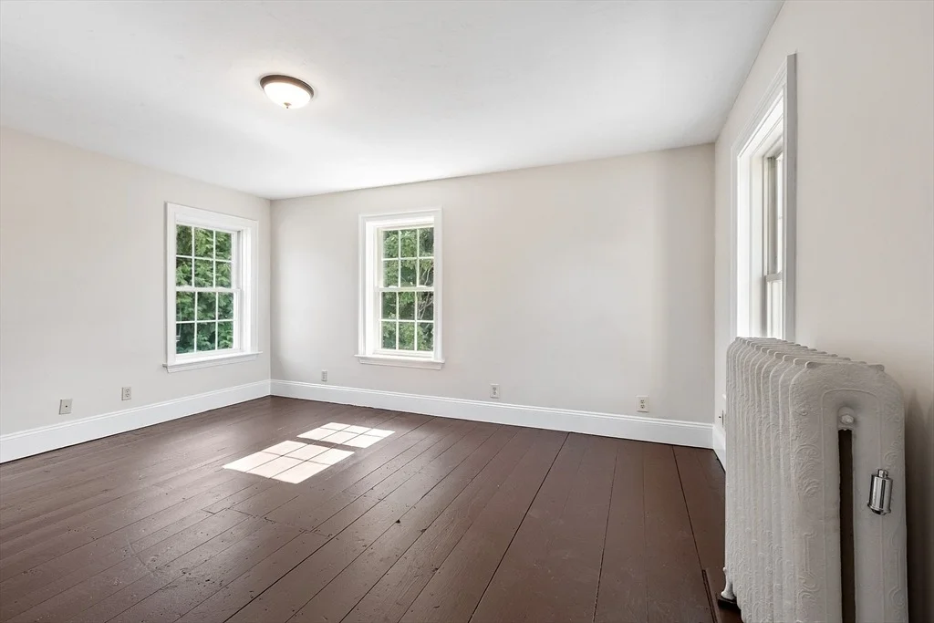 Photo of 64 Central St