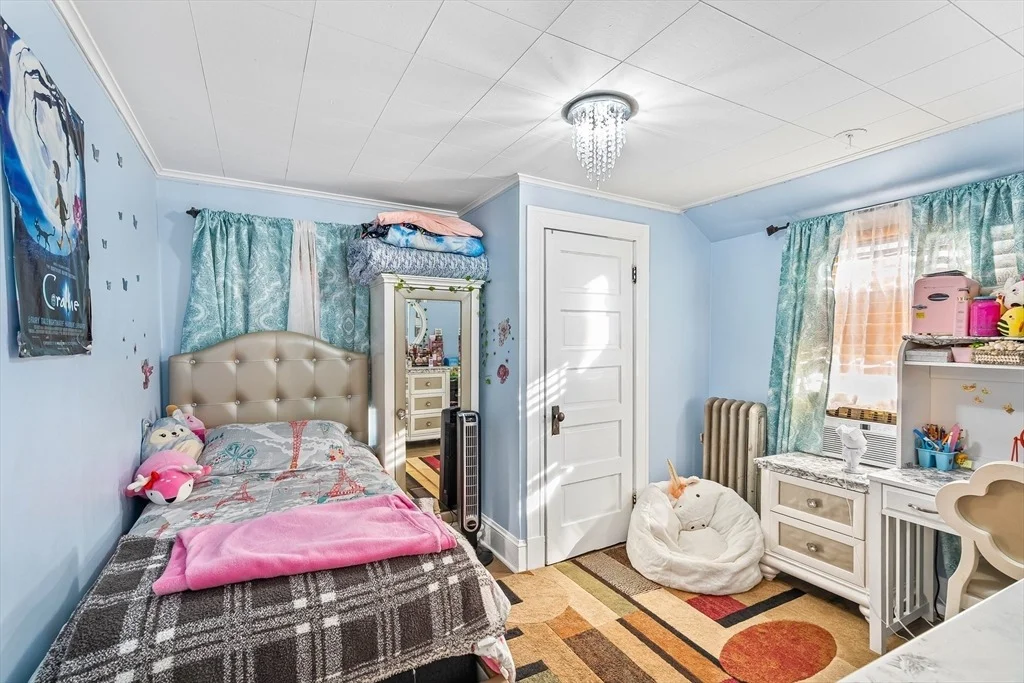 Photo of 28 Maple Street