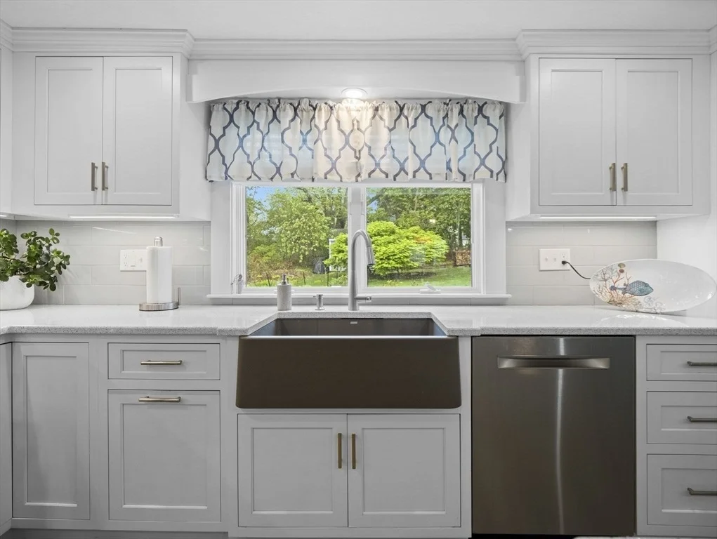 Photo of 9 Vinal Ave