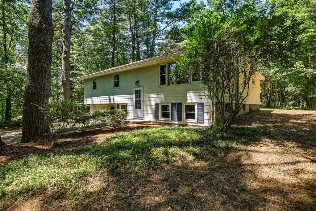 Photo of 418 State St