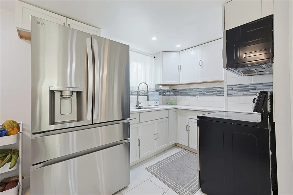 Photo of 31 Hallron St