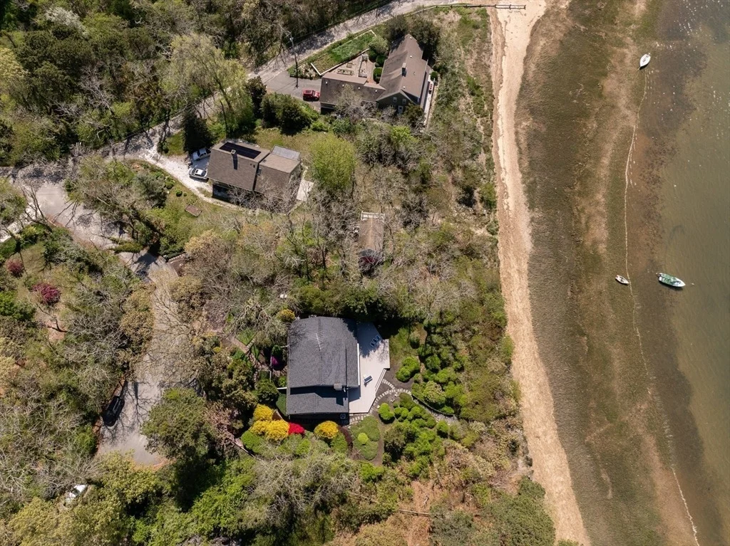 Photo of 15 Hidden Valley Way