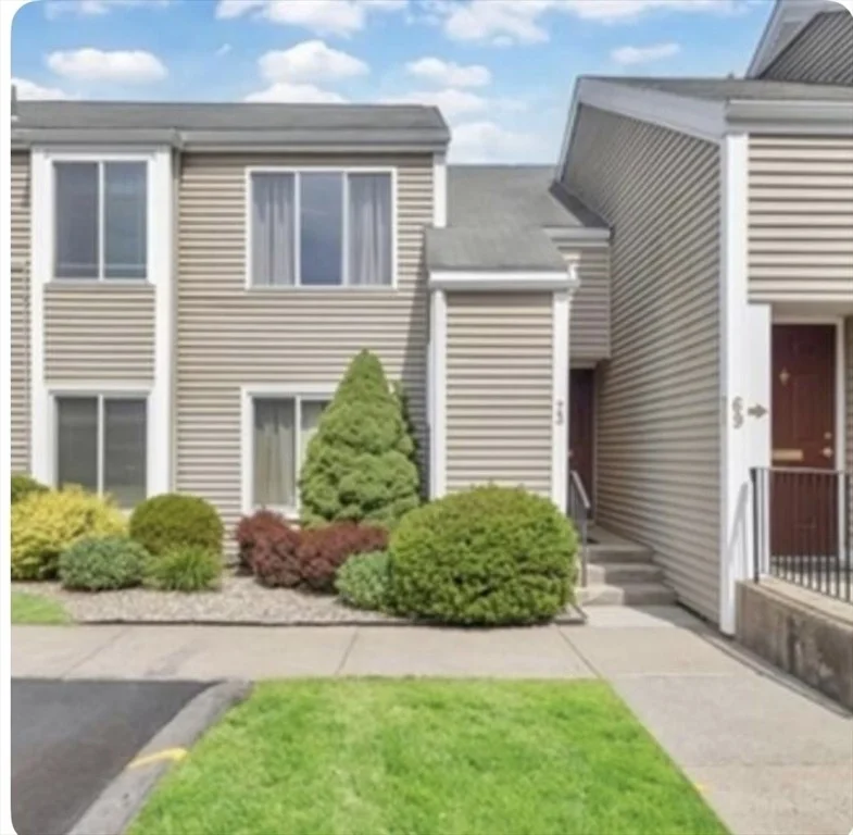 Photo of Unit 182 at 182 Nassau Dr